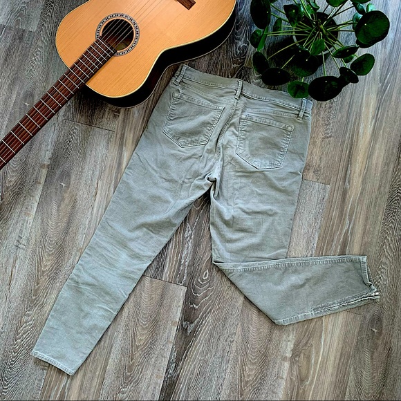 Ann Taylor LOFT Modern skinny ankle corduroy pant, light gray, size 27/4 - Picture 3 of 5